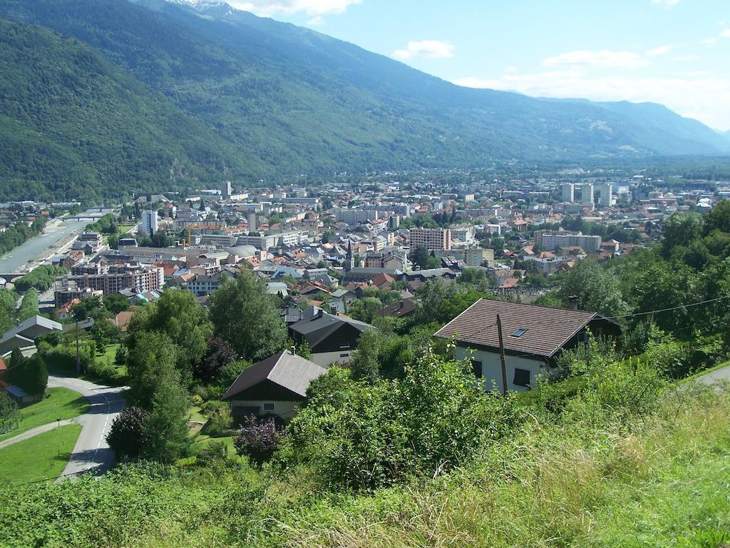 ホテルLes 4 Vallees アルベールヴィル エクステリア 写真